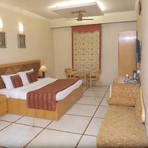 Hotel Singh Sahib